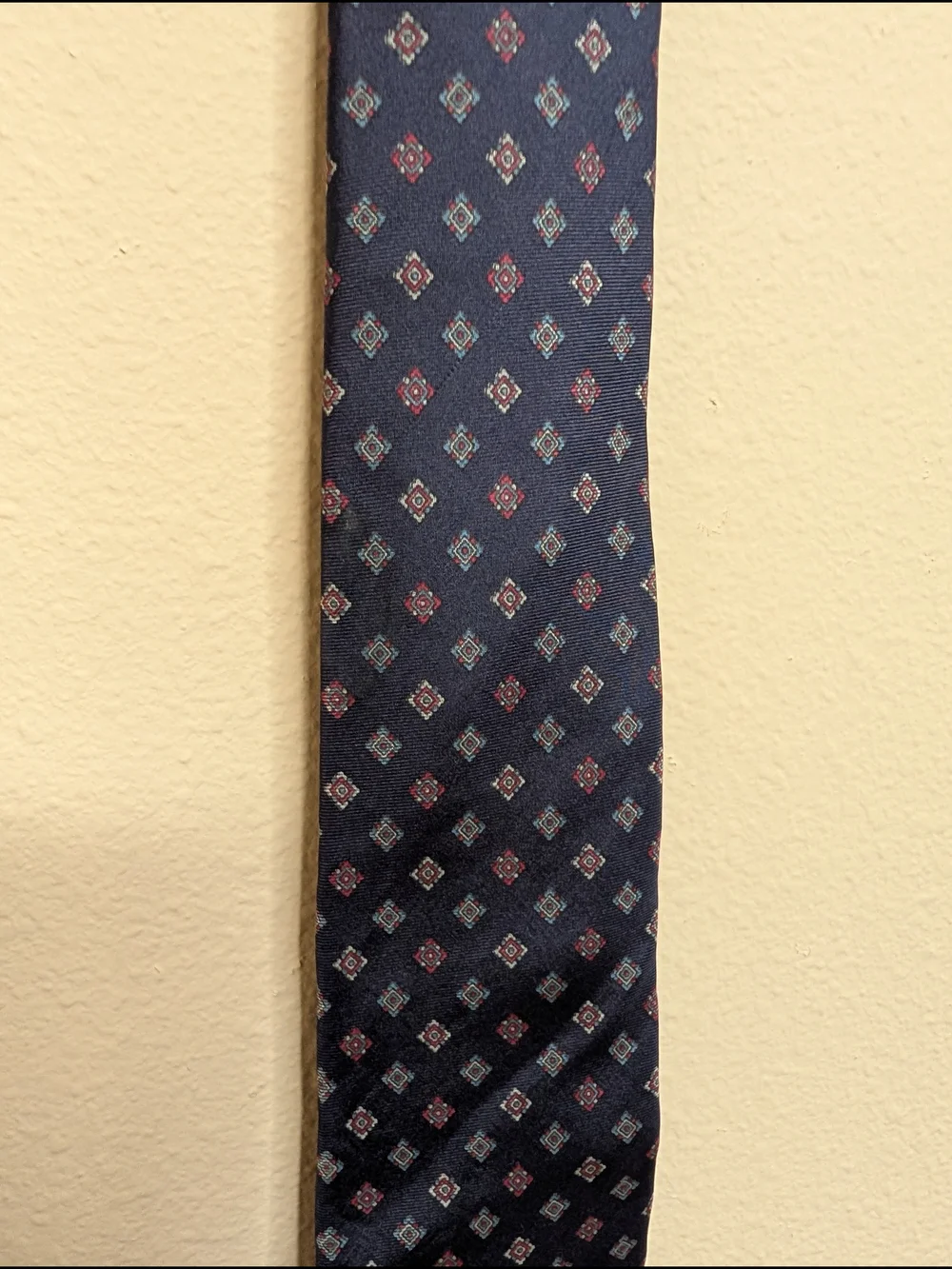 John Henry Tie Navy Blue‎ Geometric Diamond Medallion 100% Silk Made in USA